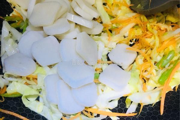 杂蔬炒年糕的做法图解5