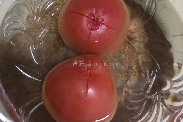 龙利鱼西红柿面的做法图解1