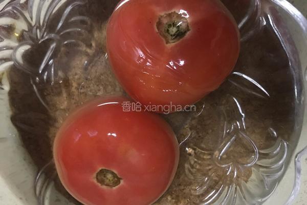 龙利鱼西红柿面的做法图解2