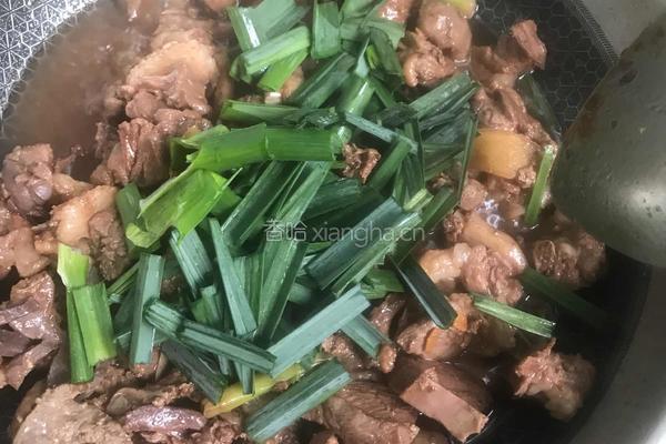 正宗清远味：焖乌鬃鹅的做法图解4