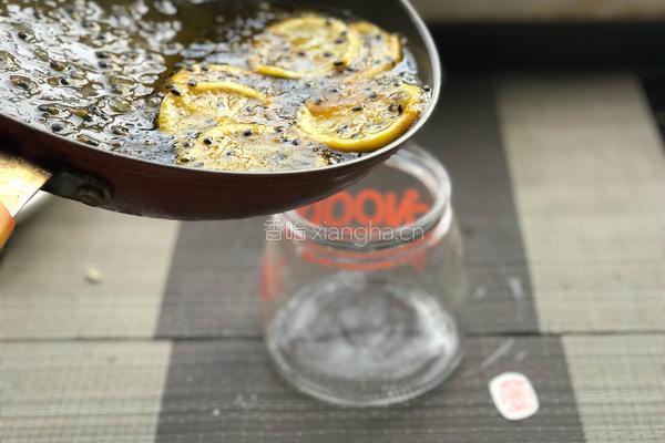 安式百香果柠檬果酱的做法图解6