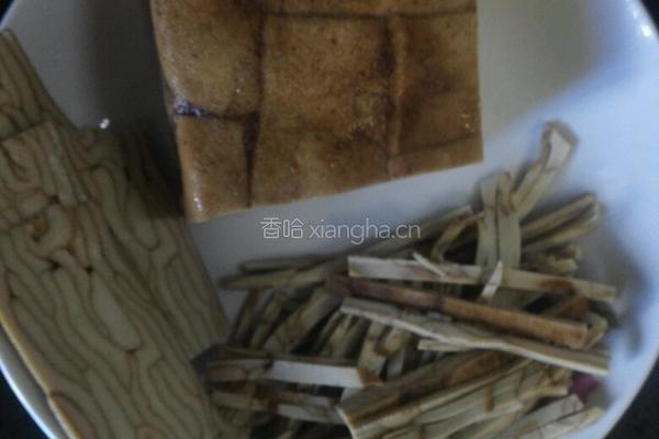 山茶油拌千层香干的做法图解2