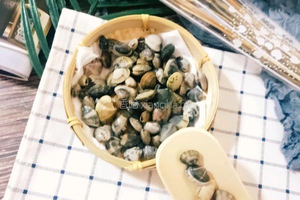 炒花蛤的做法图解1