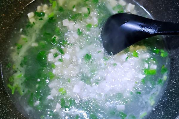 菠菜豆腐汤的做法图解8