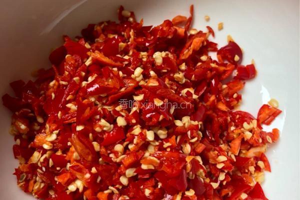 腌咸菜。江西余干腌橘子皮的做法图解1
