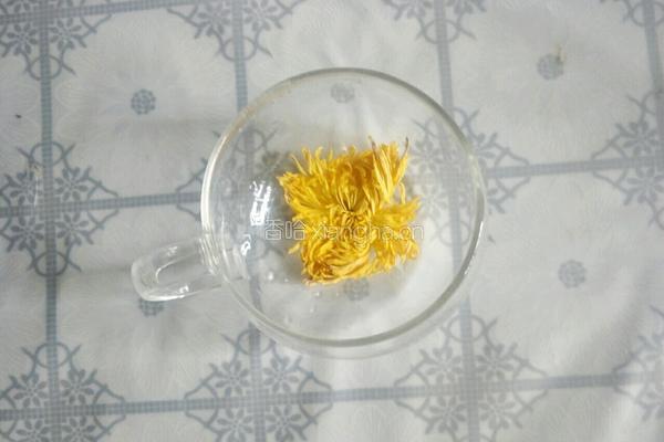 椴树蜜金丝皇菊茶的做法图解3
