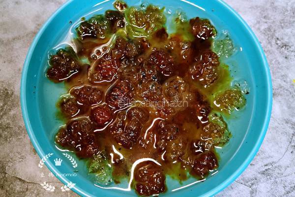 桃胶南瓜米汤的做法图解2