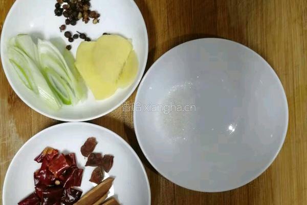 海带结烧肉的做法图解3