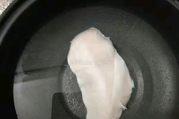 香菇鸡丝粥的做法图解1