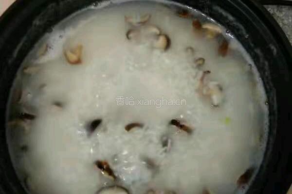 香菇鸡丝粥的做法图解7