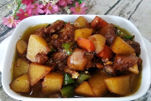 土豆胡萝卜烧茄子