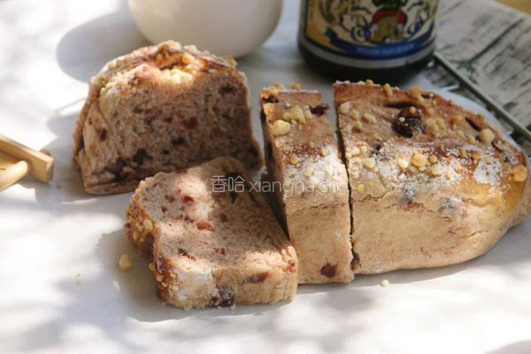 蔓越莓黑麦面包的做法图解1