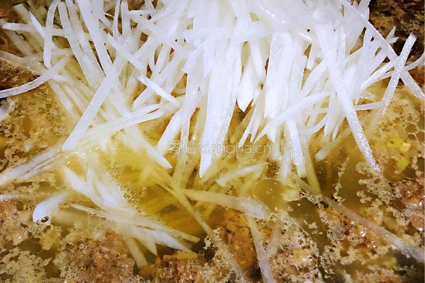 萝卜丝汆羊肉丸子汤的做法图解5