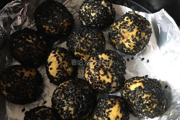 烤芝麻南瓜丸的做法图解9