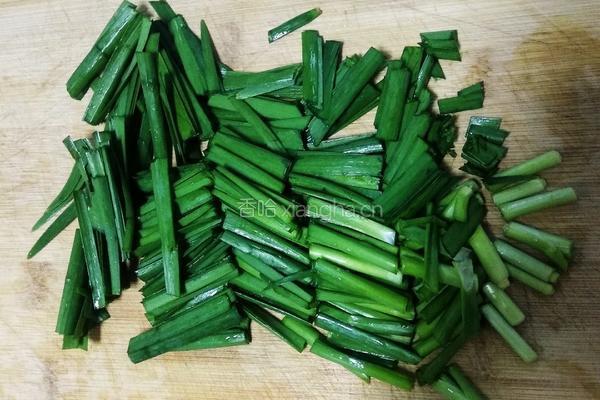 韭菜炒豆干的做法图解1