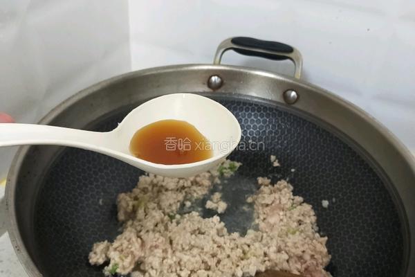 茄子肉糜焖面的做法图解5
