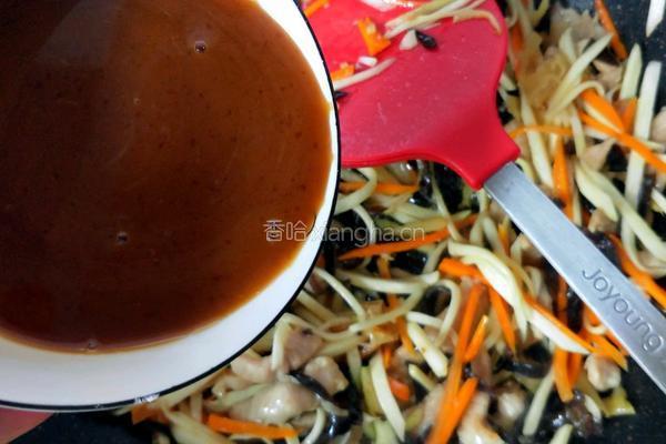 鱼香茭白肉丝的做法图解11