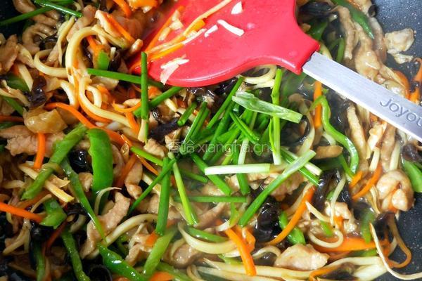 鱼香茭白肉丝的做法图解14