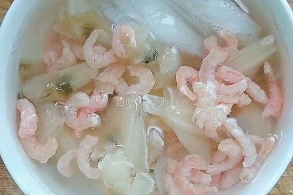 海鲜豆腐汤的做法图解3