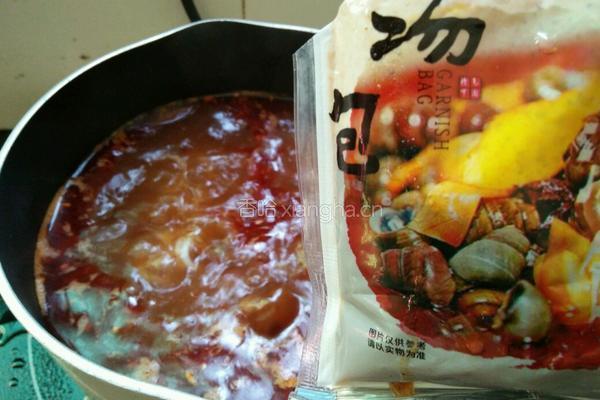 麻辣小龙虾味螺蛳粉的做法图解10