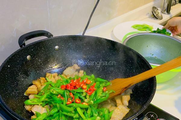 辣椒炒肉的做法图解10