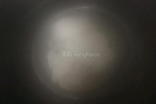 鸡蛋墨鱼肉饼汤的做法图解4