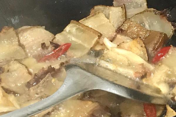 小腊猪穿竹林～竹笋炒腊肉的做法图解3