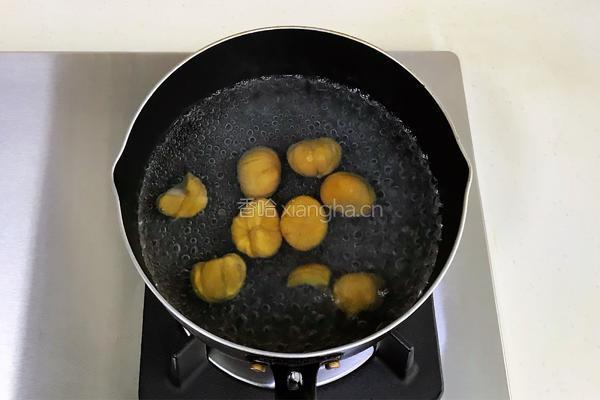 栗子红薯甜汤的做法图解3