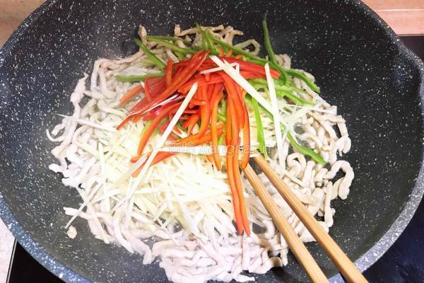 仔姜肉丝的做法图解8