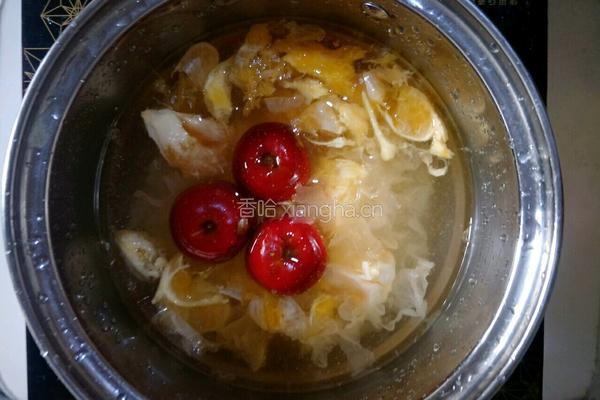 橘香银耳羹的做法图解3