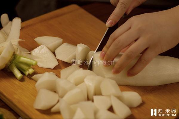 归·古味食谱 | 荤肉食单Vol.1 「水炼犊」的做法图解2