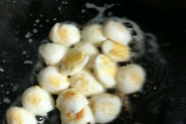 带肉香超级好吃营养简单的炒鹌鹑蛋的做法图解4