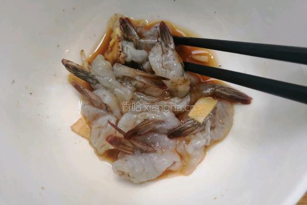 酥脆凤尾虾的做法图解6
