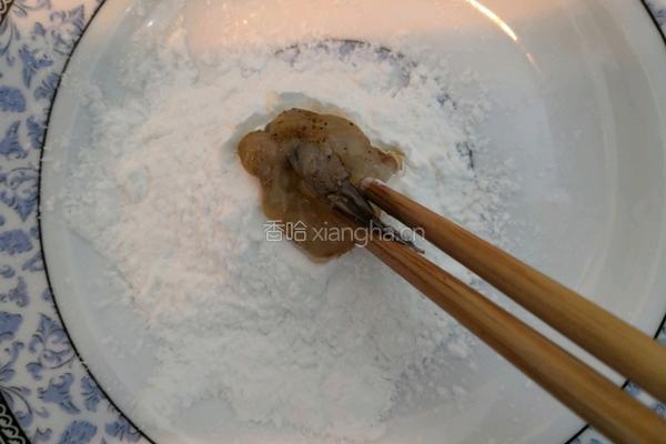 酥脆凤尾虾的做法图解9