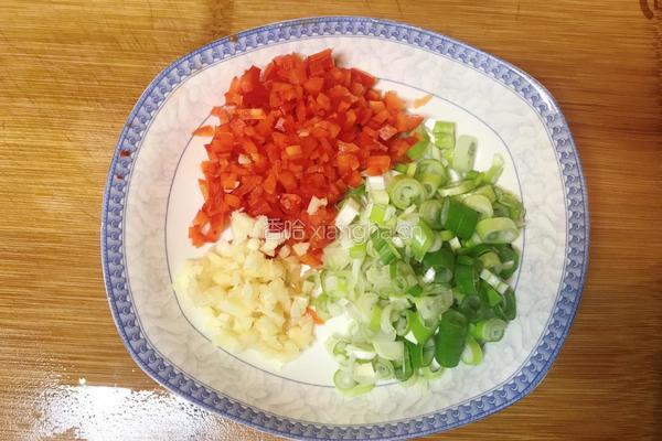 芹菜炒肉末的做法图解2