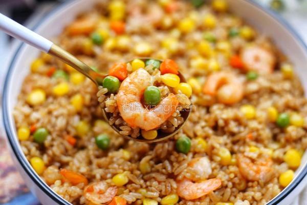 椰香虾仁炒饭的做法图解10