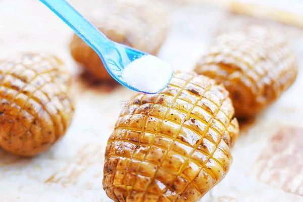 土豆菠萝包的做法图解10