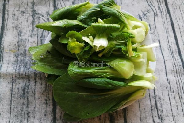 虾皮炝油菜的做法图解2
