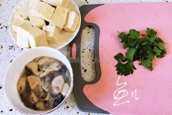 牡蛎豆腐汤的做法图解1