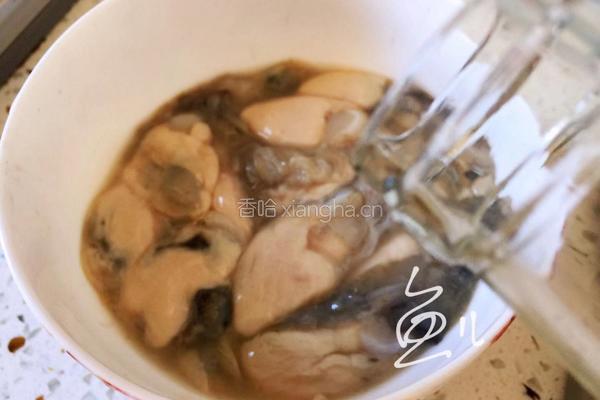 牡蛎豆腐汤的做法图解2