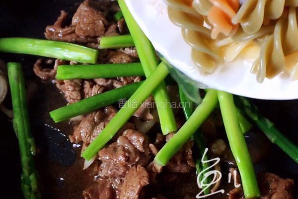 牛肉虾仁芦笋意面的做法图解16