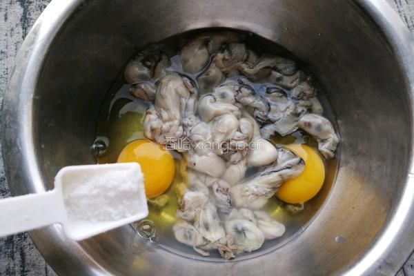 生蚝炒鸡蛋的做法图解4