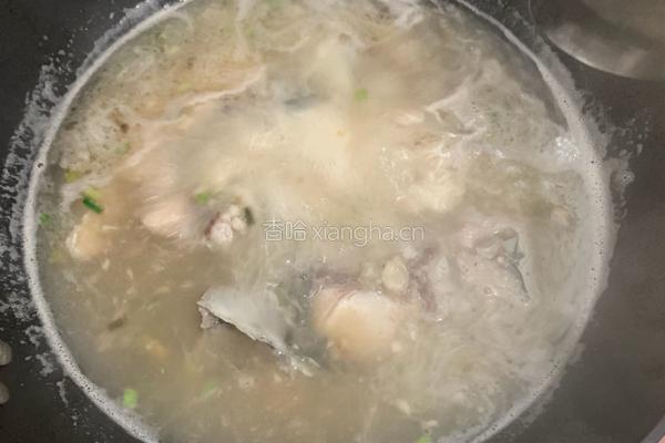 鱼头嫩豆腐汤的做法图解8