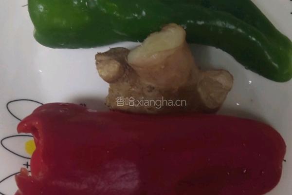 清蒸鲈鱼的做法图解3