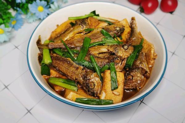 小黄鱼烧豆腐的做法图解17