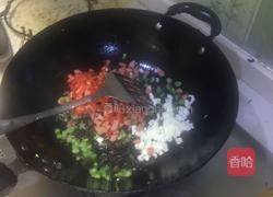 不能没有你（蛋白木耳炒青菜粒火腿肠粒）的做法图解6