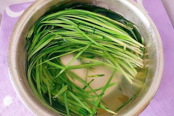 虾仁炒韭菜的做法图解5