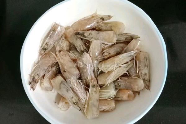 酸甜虾仁的做法图解4
