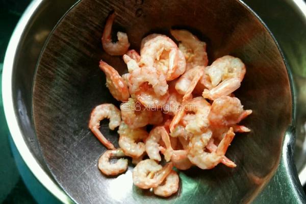 香菇虾仁面的做法图解5