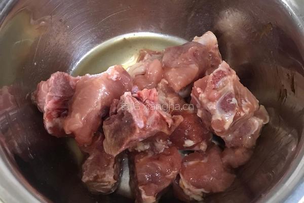 豆豉蒸排骨的做法图解1
